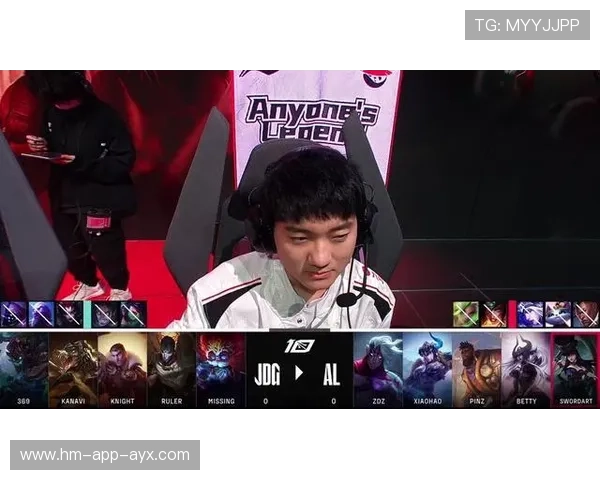 LPL冠军战队内部崩盘：上单请假教练出走