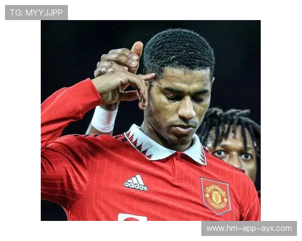 曼联训练场爆料：拉什福德全天100次禁区冲刺