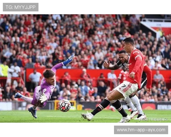 AC米兰高速反击展示致命一踩点